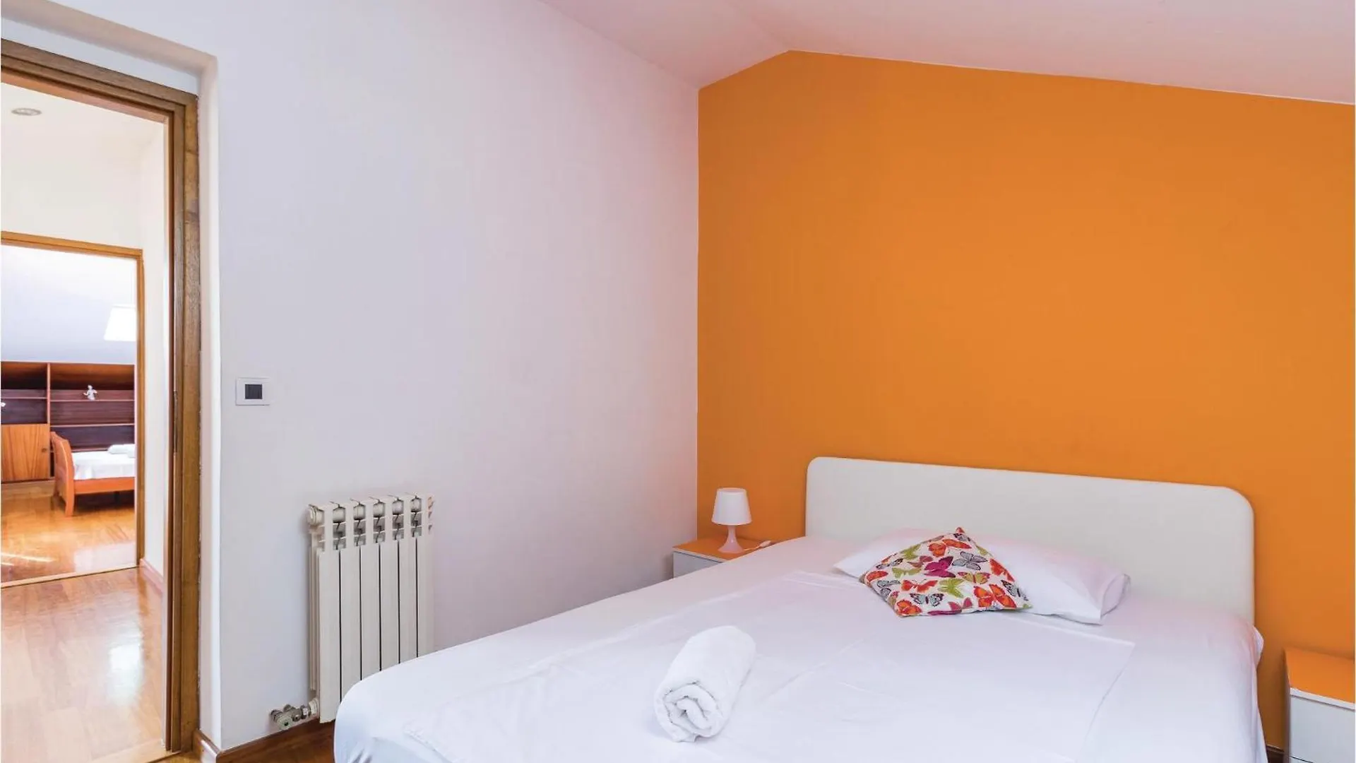 Lovely Home In Pula With Kitchen クロアチア
