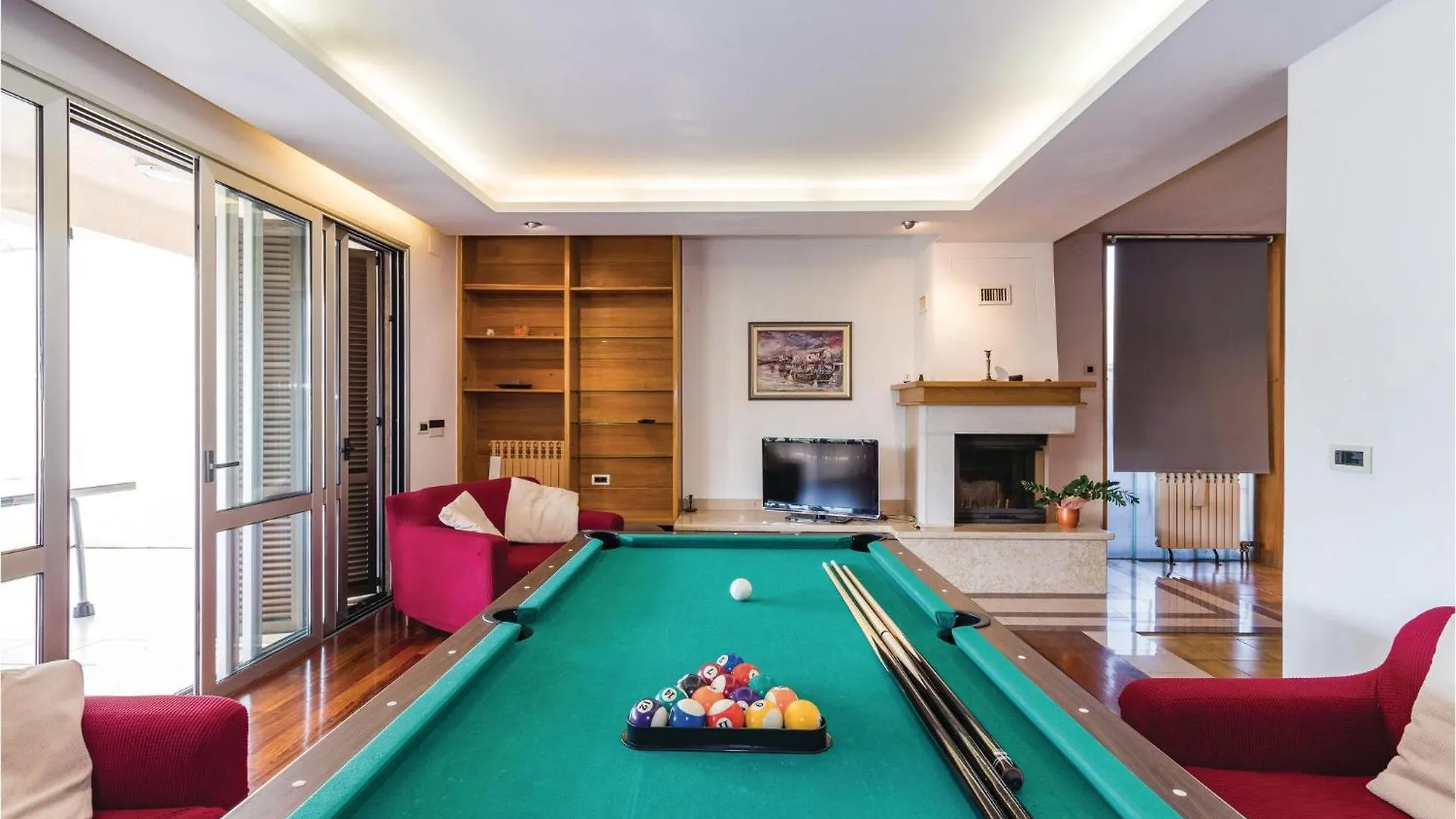 Lovely Home In Pula With Kitchen 0*,  クロアチア